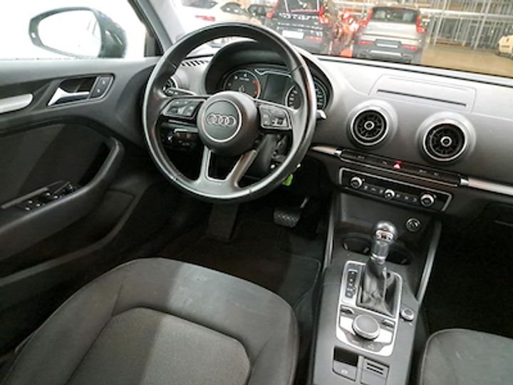 Photo 7 VIN: WAUZZZ8VXKA066535 - AUDI A3 