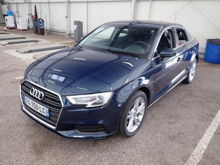 Photo 1 VIN: WAUZZZ8VXKA089409 - AUDI A3 BERLINE 