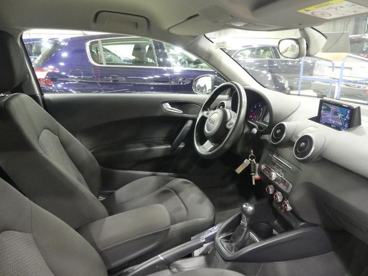 Photo 3 VIN: WAUZZZ8X0FB044061 - AUDI A1 