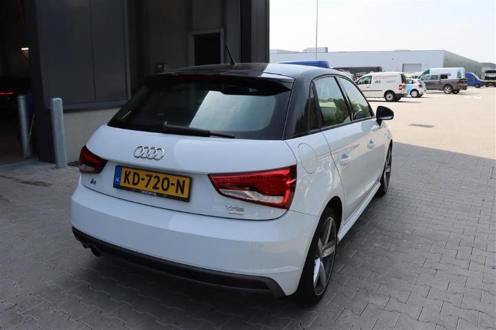 Photo 3 VIN: WAUZZZ8X0HB017090 - AUDI A1 SPORTBACK 