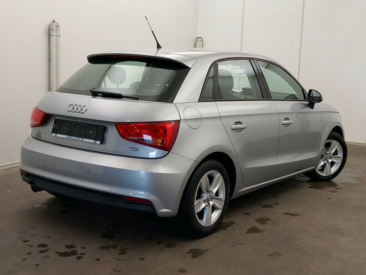 Photo 2 VIN: WAUZZZ8X0HB026498 - AUDI A1 