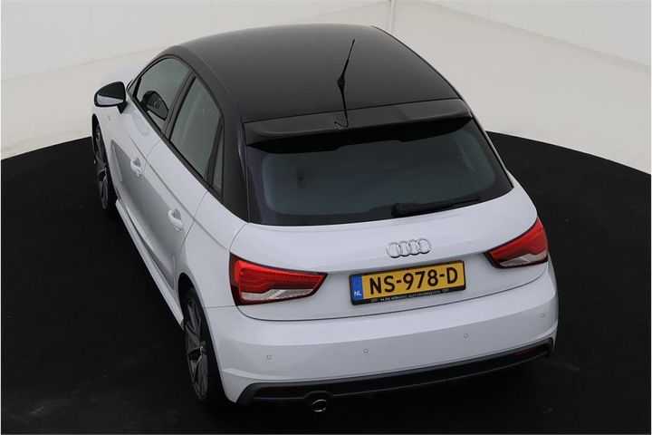 Photo 4 VIN: WAUZZZ8X0HB081243 - AUDI A1 SPORTBACK 