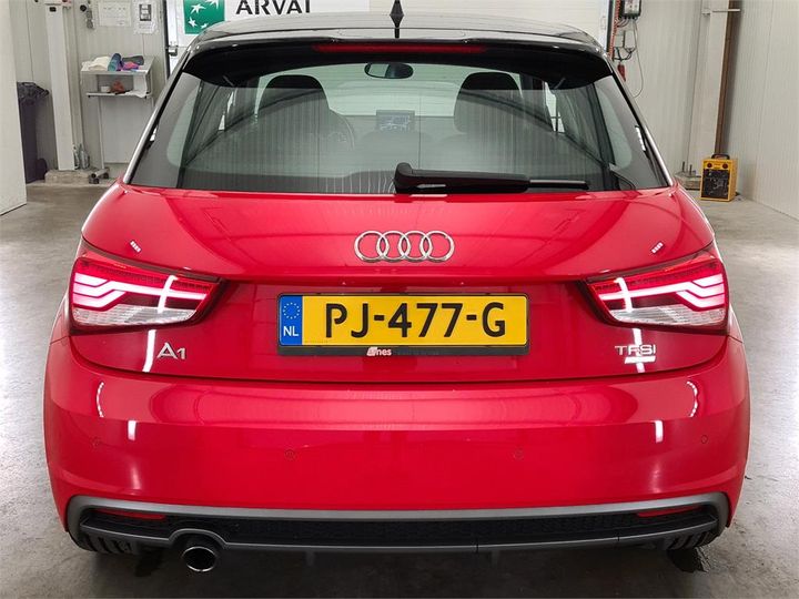 Photo 19 VIN: WAUZZZ8X0JB002949 - AUDI A1 