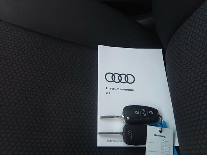 Photo 17 VIN: WAUZZZ8X0JB015815 - AUDI A1 