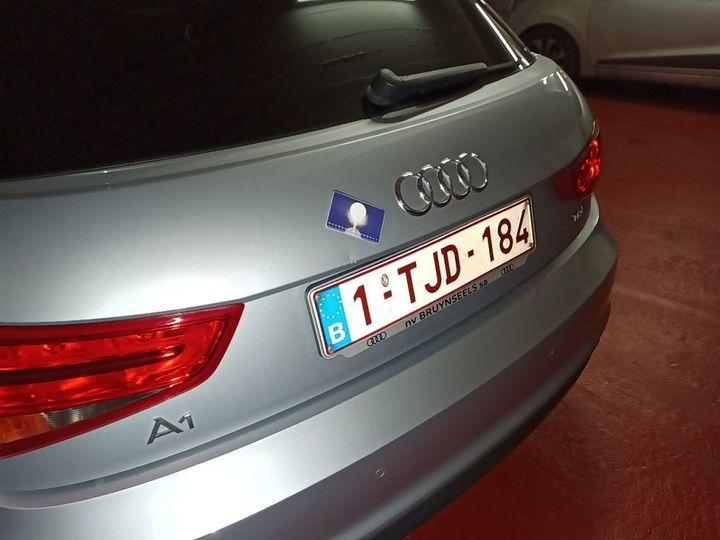 Photo 24 VIN: WAUZZZ8X0JB037720 - AUDI A1 SPORTBACK &#3911 