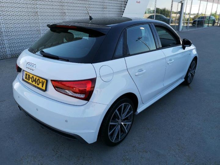 Photo 3 VIN: WAUZZZ8X1HB017776 - AUDI A1 SPORTBACK 