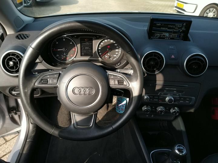 Photo 10 VIN: WAUZZZ8X1HB028812 - AUDI A1 