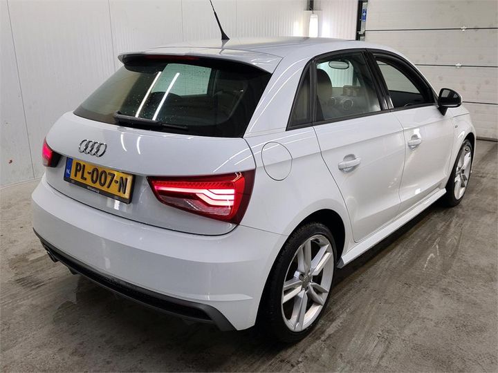 Photo 4 VIN: WAUZZZ8X1JB015032 - AUDI A1 