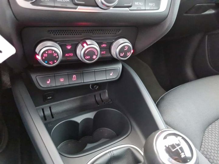 Photo 13 VIN: WAUZZZ8X1JB037287 - AUDI A1 