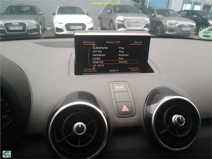 Photo 32 VIN: WAUZZZ8X1JB089356 - AUDI A1 