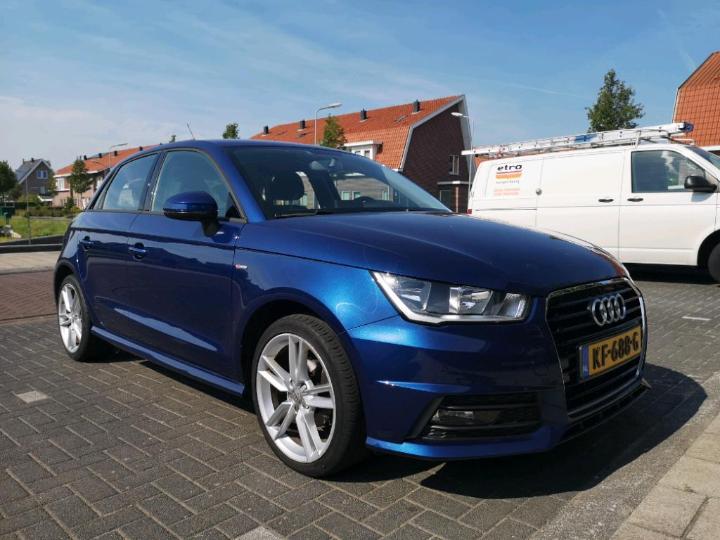 Photo 2 VIN: WAUZZZ8X2HB011727 - AUDI A1 SPORTBACK 