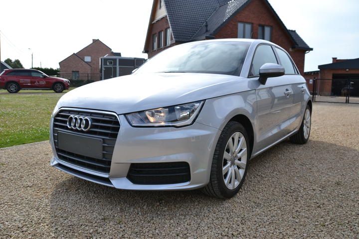 Photo 1 VIN: WAUZZZ8X2JB039131 - AUDI A1 HATCHBACK 