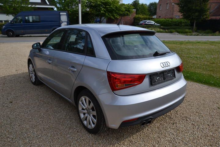 Photo 4 VIN: WAUZZZ8X2JB039131 - AUDI A1 HATCHBACK 