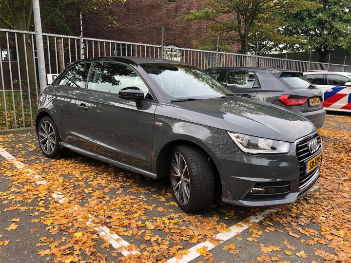 Photo 4 VIN: WAUZZZ8X2JB056947 - AUDI A1 