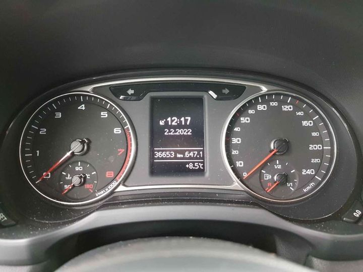 Photo 8 VIN: WAUZZZ8X2JB064983 - AUDI A1 SPORTBACK 