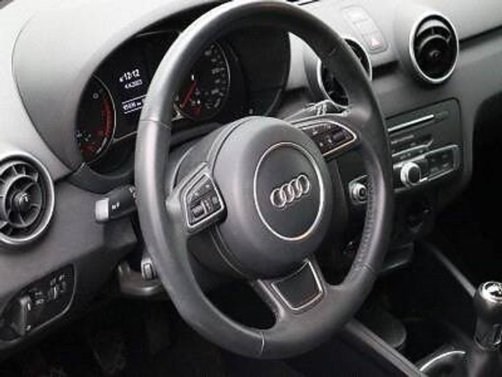 Photo 16 VIN: WAUZZZ8X2JB069195 - AUDI A1 SPORTBACK 