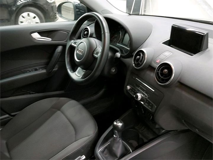 Photo 3 VIN: WAUZZZ8X2JB091889 - AUDI A1 SPORTBACK 