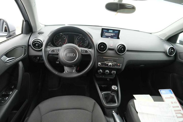 Photo 9 VIN: WAUZZZ8X2JB100199 - AUDI A1 SPORTBACK &#3911 