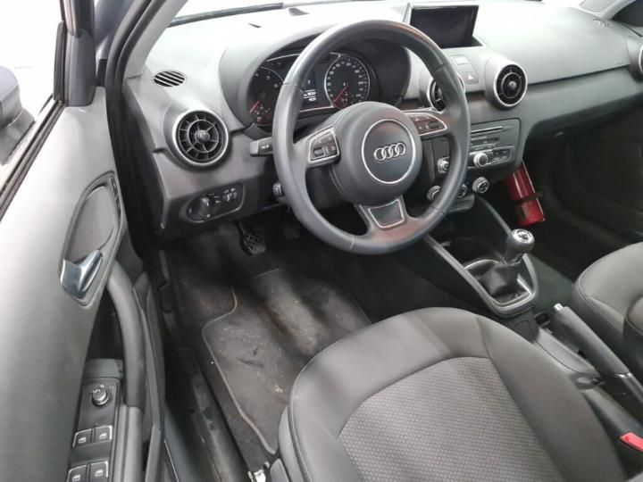 Photo 17 VIN: WAUZZZ8X2JB100297 - AUDI A1 