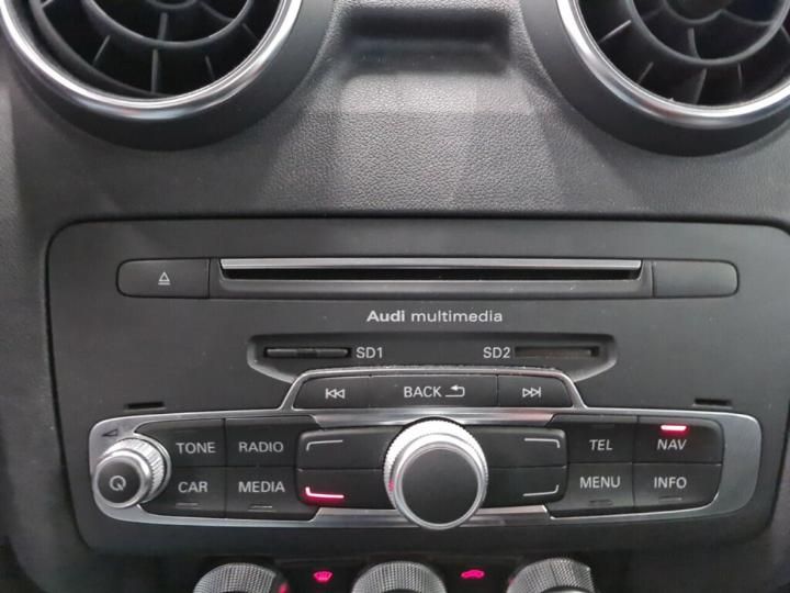 Photo 9 VIN: WAUZZZ8X2JB100297 - AUDI A1 