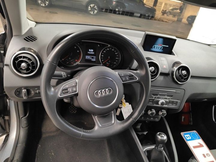 Photo 8 VIN: WAUZZZ8X2JB109677 - AUDI A1 '10 