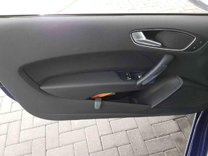 Photo 11 VIN: WAUZZZ8X3GB029622 - AUDI A1 