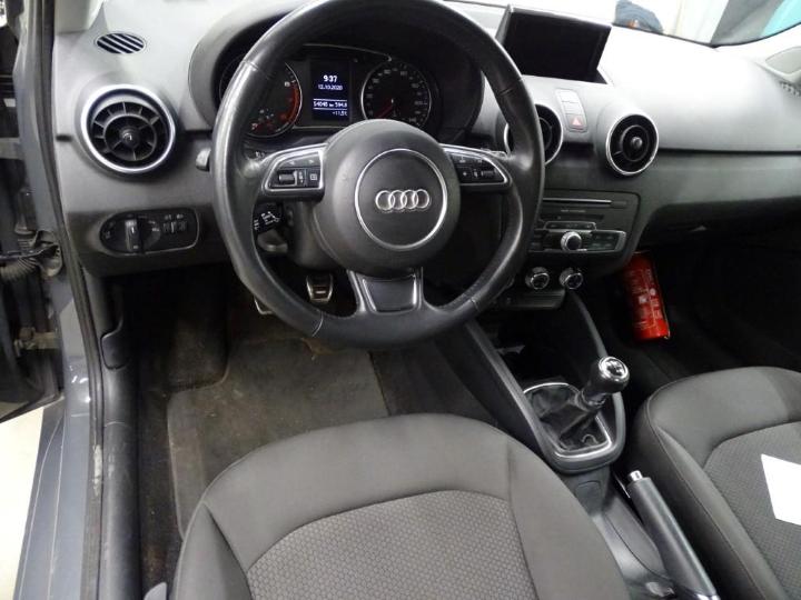 Photo 12 VIN: WAUZZZ8X3GB117649 - AUDI A1 