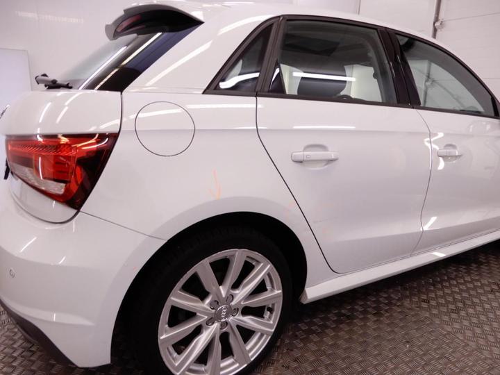 Photo 24 VIN: WAUZZZ8X3HB023529 - AUDI A1 SPORTBACK 