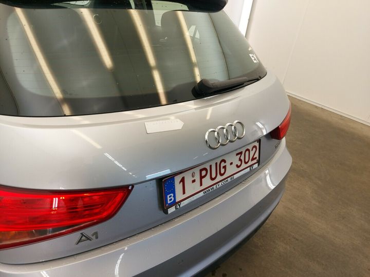 Photo 4 VIN: WAUZZZ8X3HB023840 - AUDI A1 