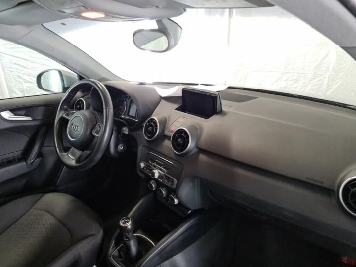 Photo 3 VIN: WAUZZZ8X3HB026771 - AUDI A1 