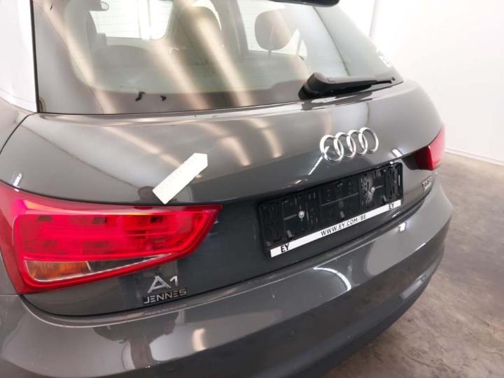 Photo 4 VIN: WAUZZZ8X3JB021205 - AUDI A1 