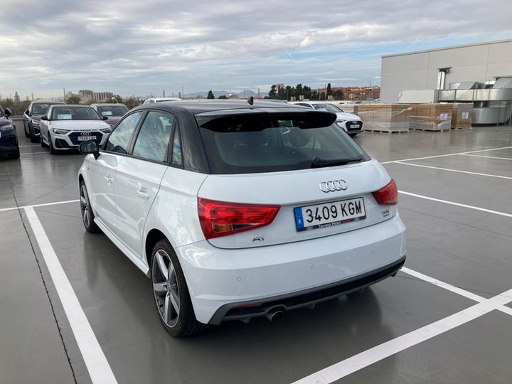 Photo 15 VIN: WAUZZZ8X3JB041311 - AUDI A1 