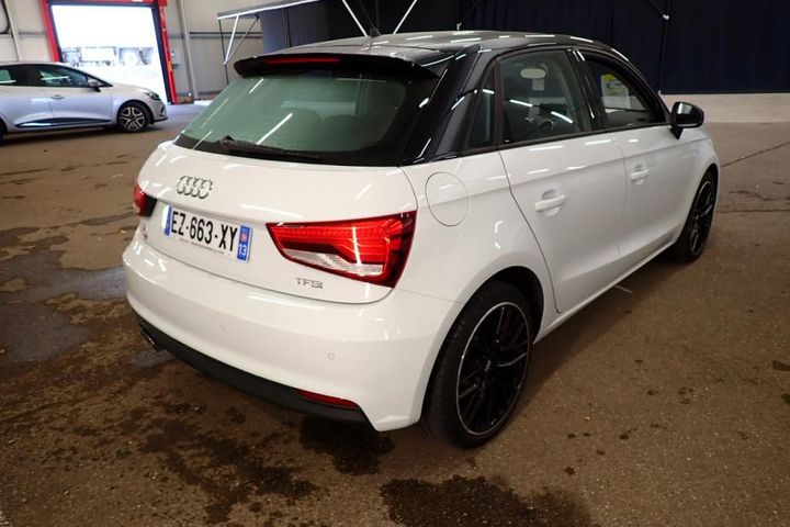 Photo 2 VIN: WAUZZZ8X4JB090209 - AUDI A1 SPORTBACK 