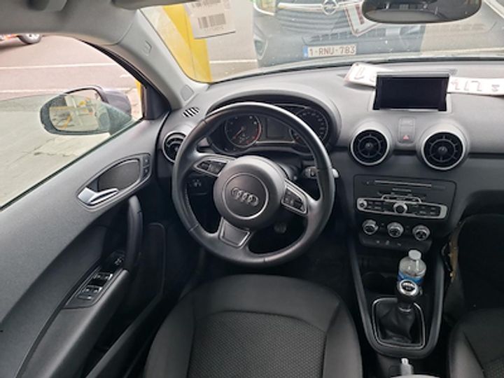 Photo 7 VIN: WAUZZZ8X4JB106652 - AUDI A1 