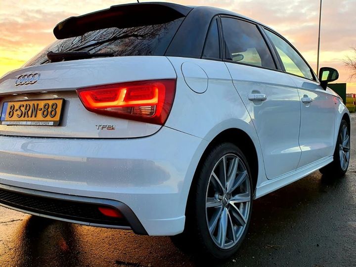 Photo 3 VIN: WAUZZZ8X5EB052848 - AUDI A1 SPORTBACK 