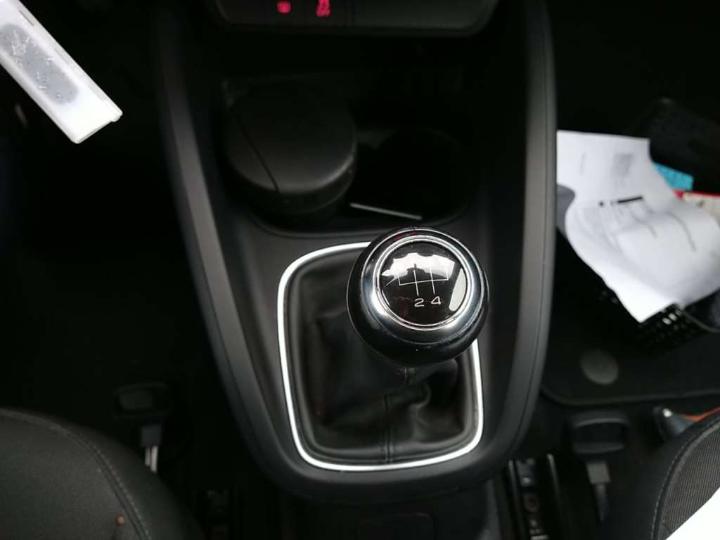 Photo 15 VIN: WAUZZZ8X5GB033509 - AUDI A1 