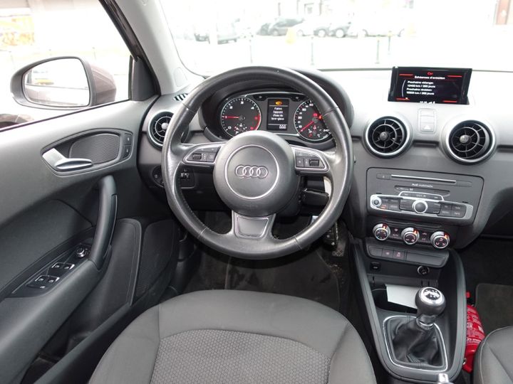 Photo 3 VIN: WAUZZZ8X5GB042677 - AUDI A1 