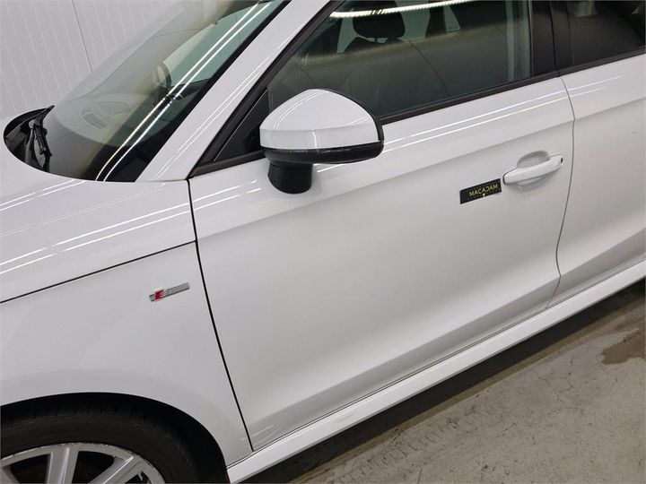 Photo 35 VIN: WAUZZZ8X5HB040204 - AUDI A1 