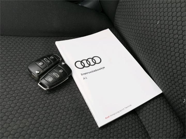 Photo 12 VIN: WAUZZZ8X5JB042251 - AUDI A1 SPORTBACK 