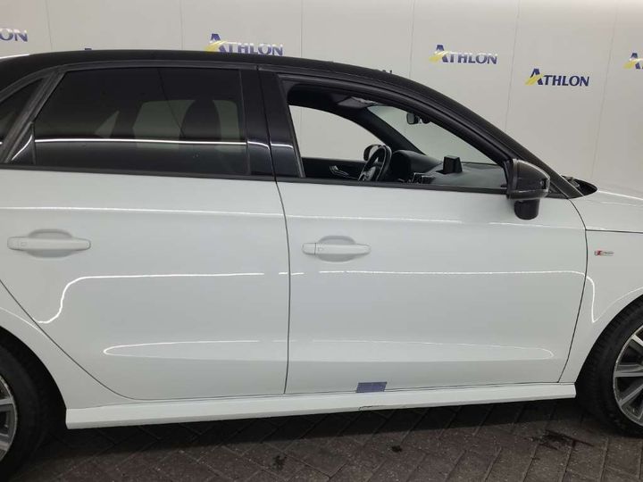 Photo 18 VIN: WAUZZZ8X5JB078506 - AUDI A1 SPORTBACK 