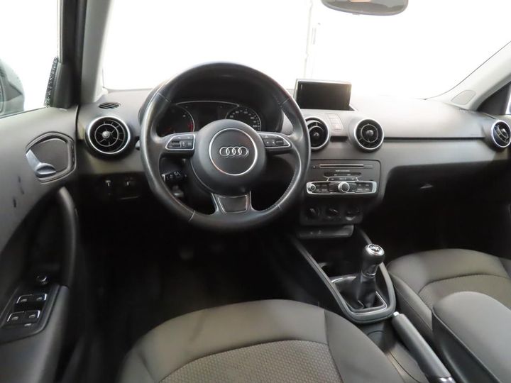 Photo 7 VIN: WAUZZZ8X5JB092597 - AUDI A1 SPORTBACK 