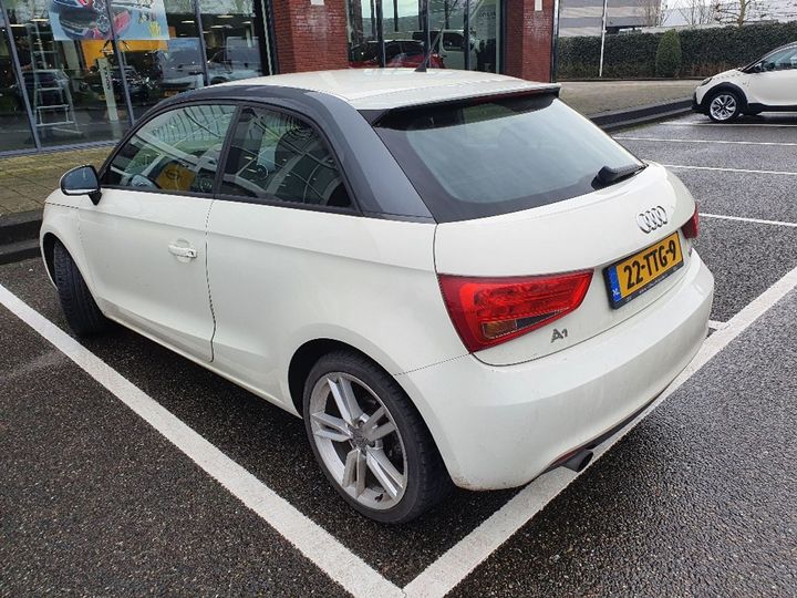 Photo 2 VIN: WAUZZZ8X7CB026202 - AUDI A1 