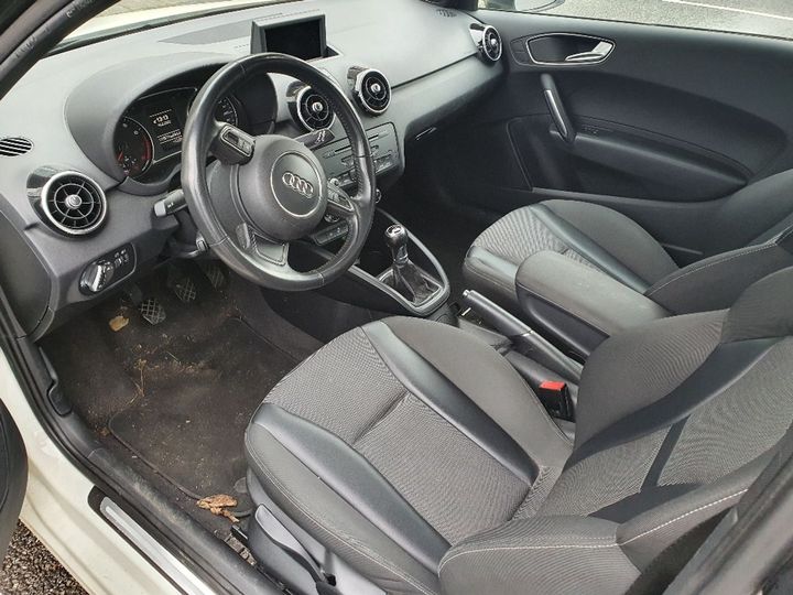 Photo 5 VIN: WAUZZZ8X7CB026202 - AUDI A1 