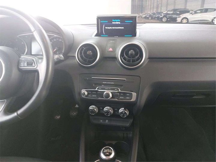 Photo 5 VIN: WAUZZZ8X7FB043375 - AUDI A1 