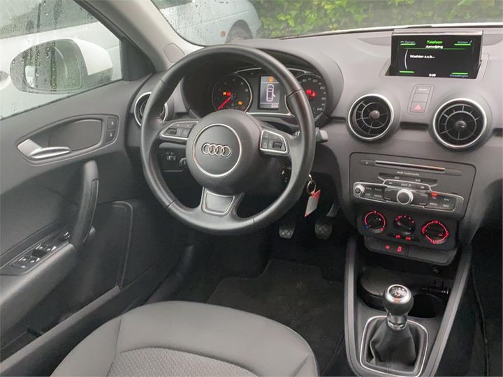 Photo 6 VIN: WAUZZZ8X7JB007324 - AUDI A1 SPORTBACK 