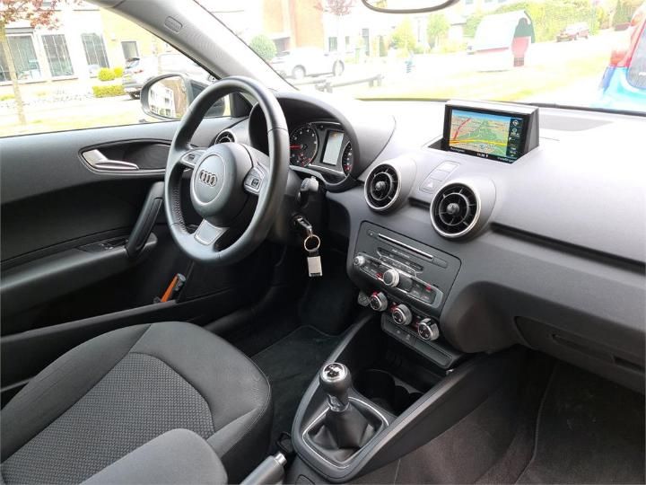 Photo 6 VIN: WAUZZZ8X7JB075316 - AUDI A1 