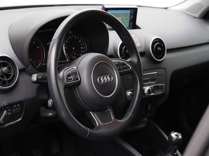 Photo 17 VIN: WAUZZZ8X7JB109089 - AUDI A1 SPORTBACK 