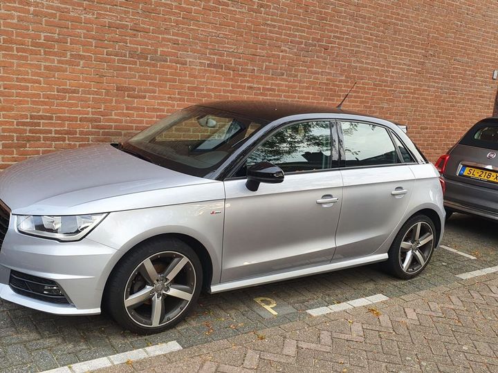 Photo 2 VIN: WAUZZZ8X8GB063815 - AUDI A1 SPORTBACK 