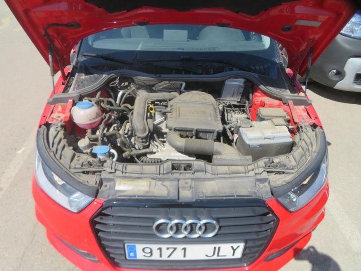 Photo 7 VIN: WAUZZZ8X8GB077519 - AUDI A1 