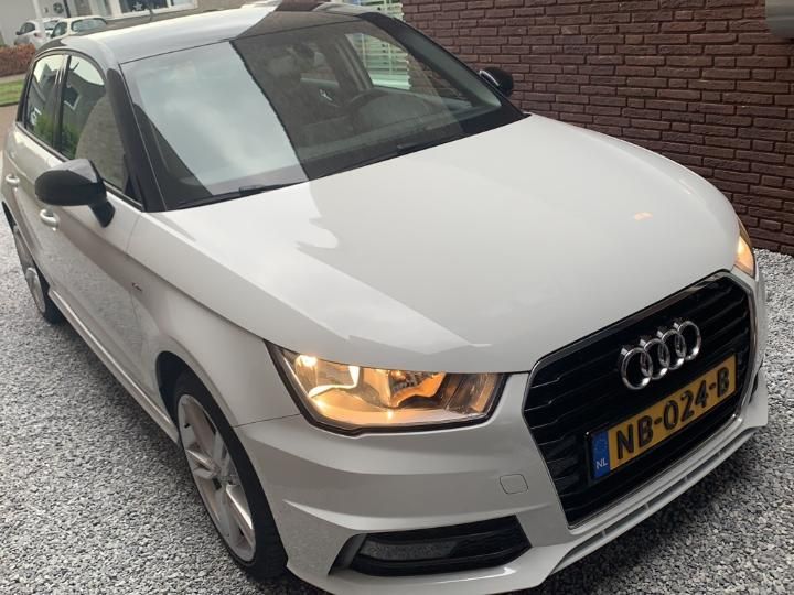 Photo 2 VIN: WAUZZZ8X8HB044957 - AUDI A1 SPORTBACK 